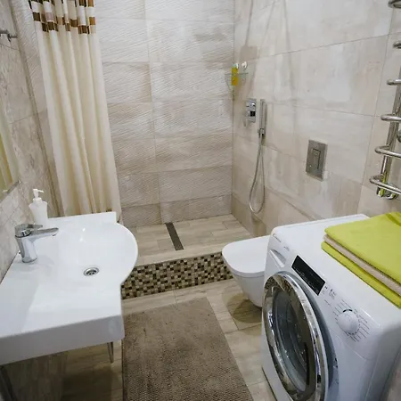 Vip Studio On E. Polotskoy 5 *